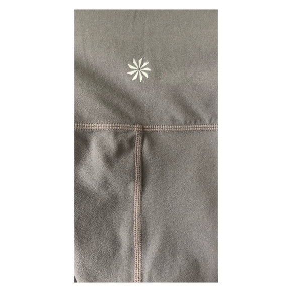 Athleta ♥️ High Rise Contour Leggings 🪺 - Picture 5 of 8